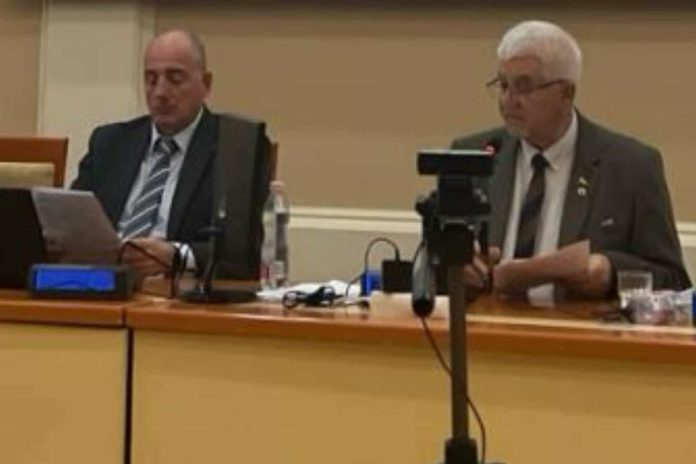 Bal oldalon Vaskó Ernő, mellette Polics József, fotó: 7300 archív/